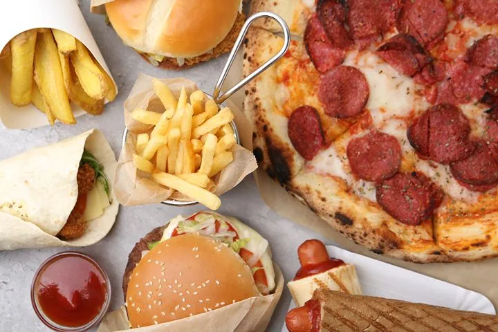 Processed and fast foods that commonly trigger IBS symptoms